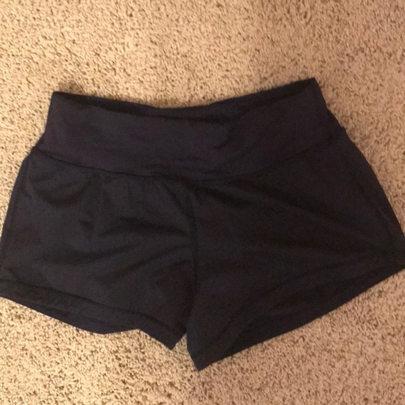 lululemon athletica Pants - LULULEMON RUNNING SHORTS